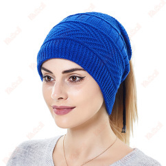 beanies for women acrylic material